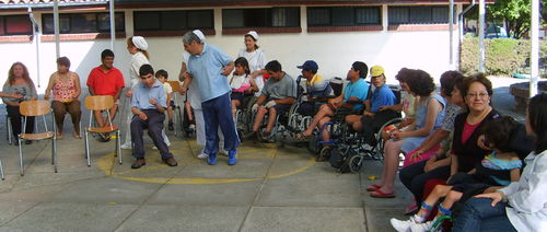 Visita al Pequeño Cottolengo