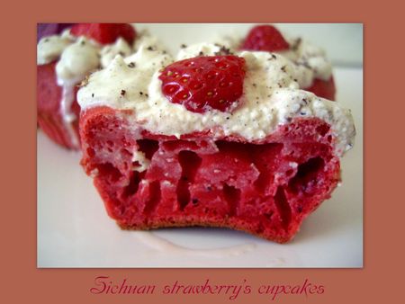 Sichuan_strawberry_s_cupcakes3