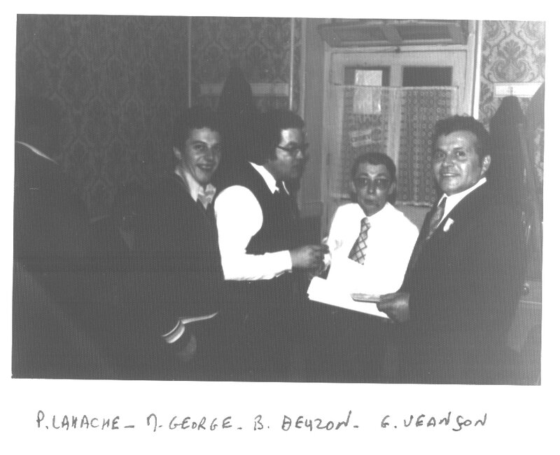 1976-5