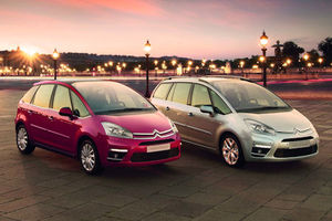 2011_Citroen_C4_Picasso_reviews