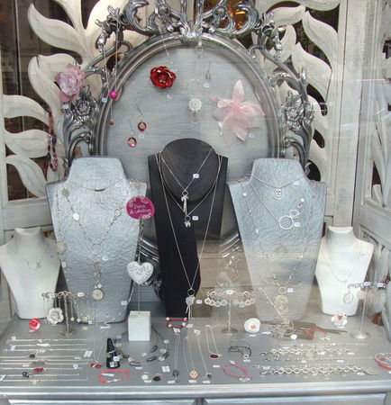 vitrine_argent_Mai_2011