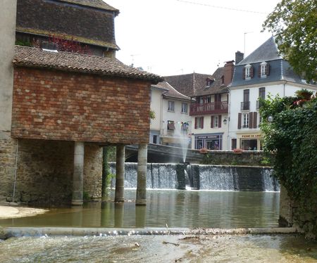 03 Salie en Béarn Pont Lalune chute d'eau