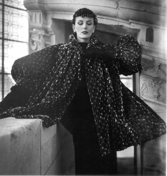Balenciaga coat, Fall 1950