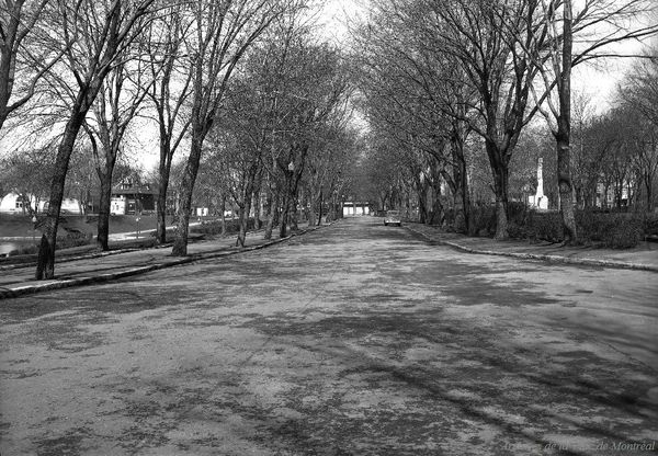 1946 Chemin Calixa-Lavallé, Parc Lafontaine, Archives de la Ville de Montréal,VM94-Z378