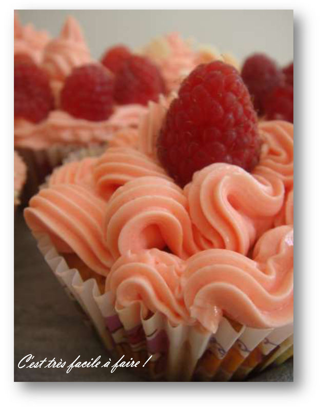 CUPCAKES_CHOCOLAT_BLANC_FRAMBOISES3