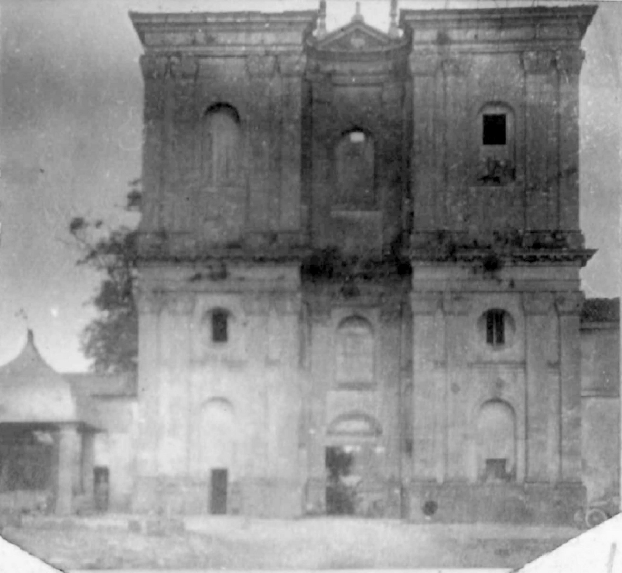 Album R. Verney p.135 droite bas