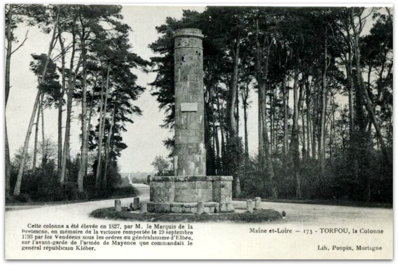 Torfou colonne z