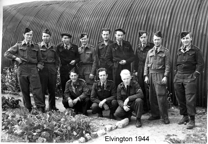 1944_Elvington_jo=1er-à-gauche