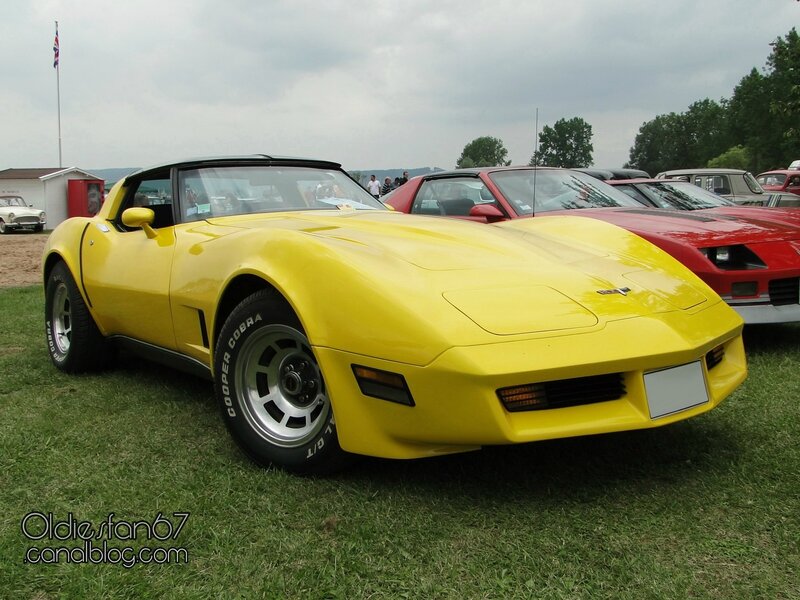 chevrolet-corvette-coupe-1980-01