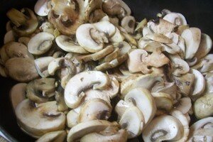 mignon de porc, pates fraiches aux champignons et asperges recettes plats mignon de porc, pates fraiches aux champignons et asperges