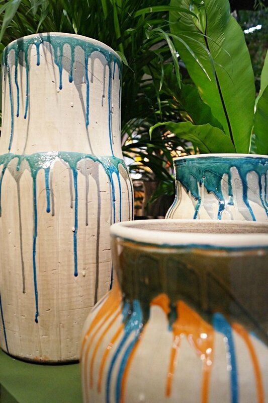 MO17- poteries couleurs dégoulinates