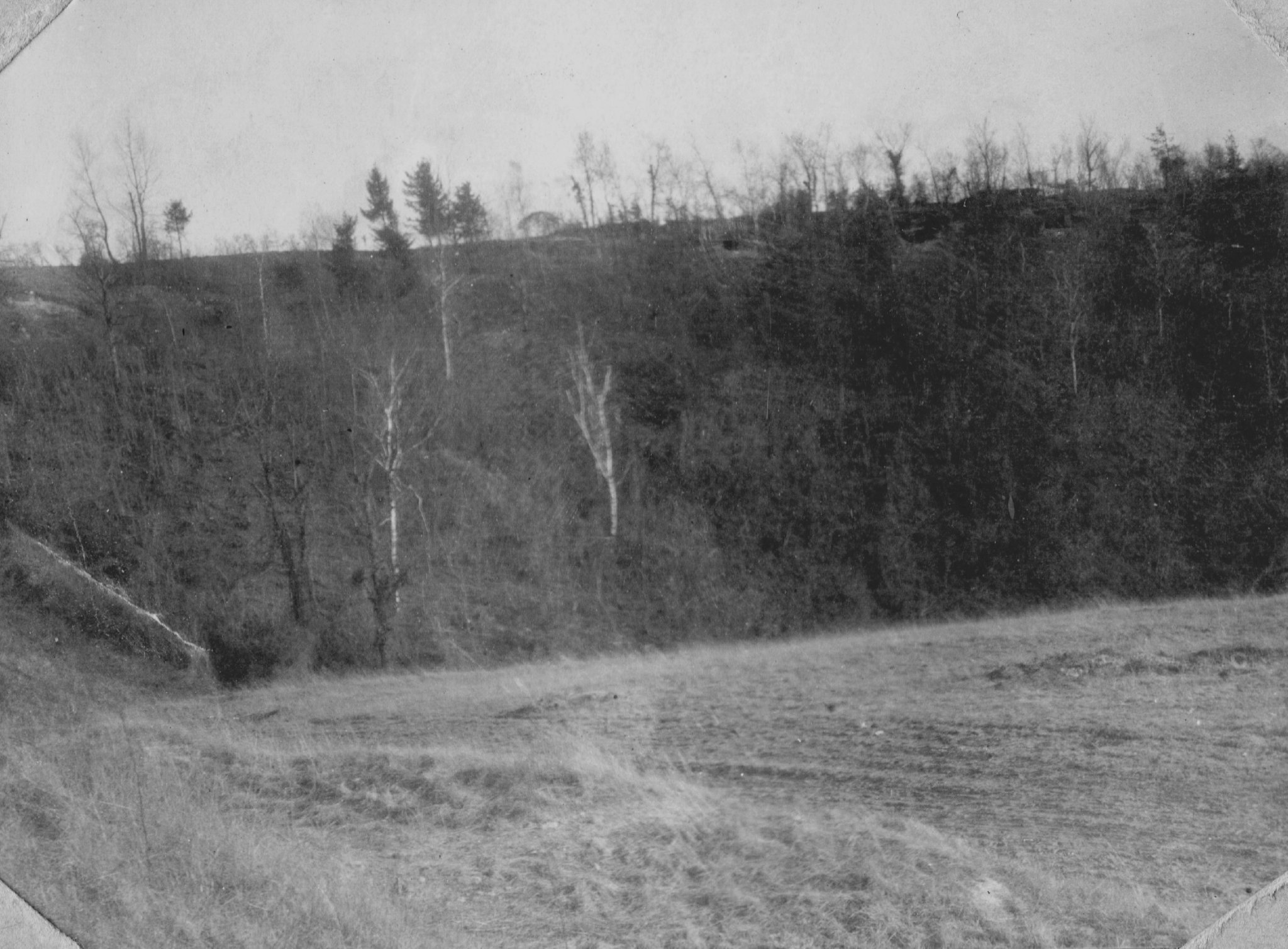 Album R. Verney p.151 gauche bas