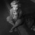 1951 Marilyn pendant Clash By Night par <b>Ernest</b> <b>Bachrach</b>