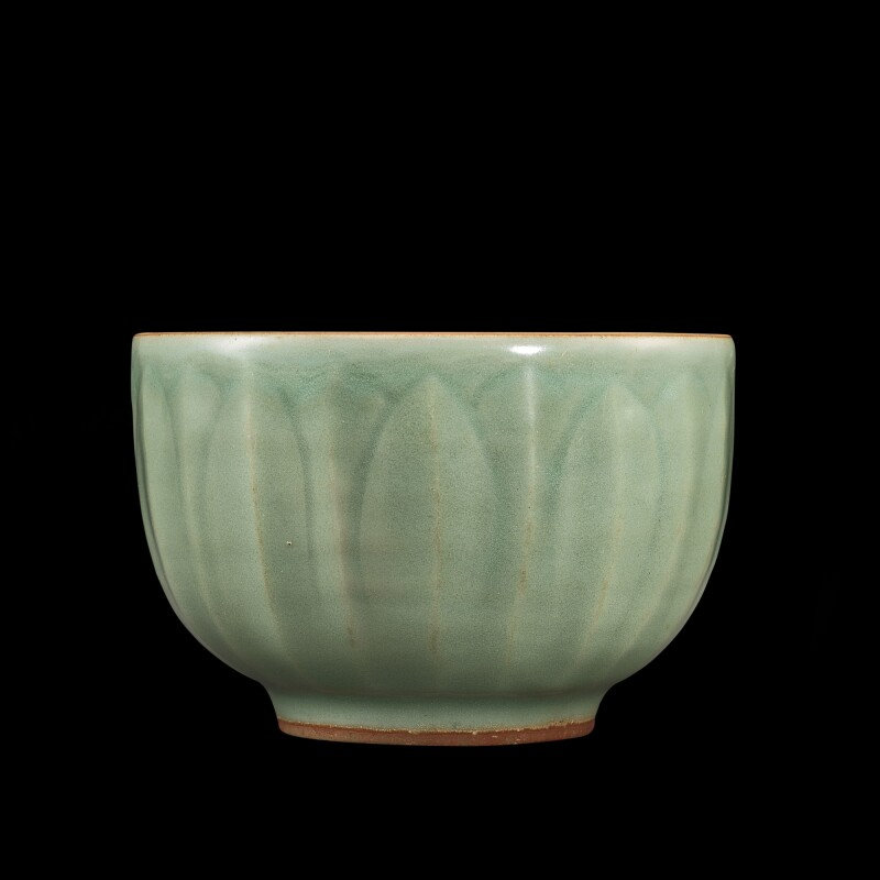 A Longquan celadon 'lotus' bowl Southern Song dynasty