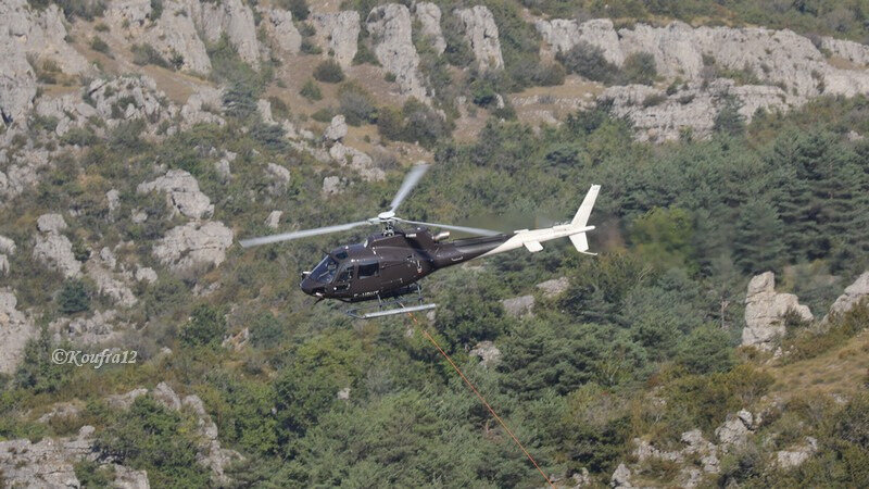 Photos JMP©Koufra12 - Roc Castel Hélicoptère - 04092018 - 0472