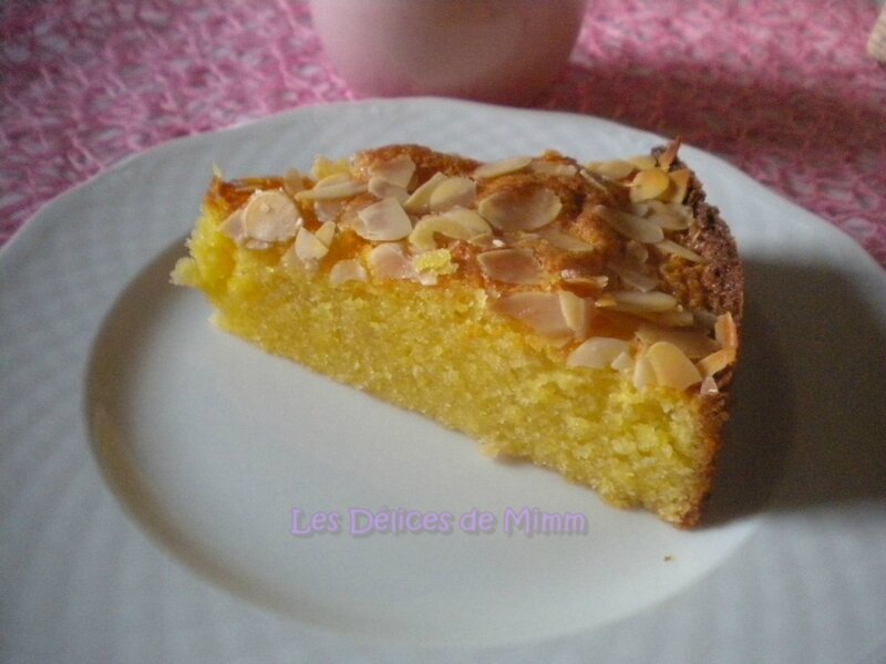 Gâteau fondant aux amandes 4