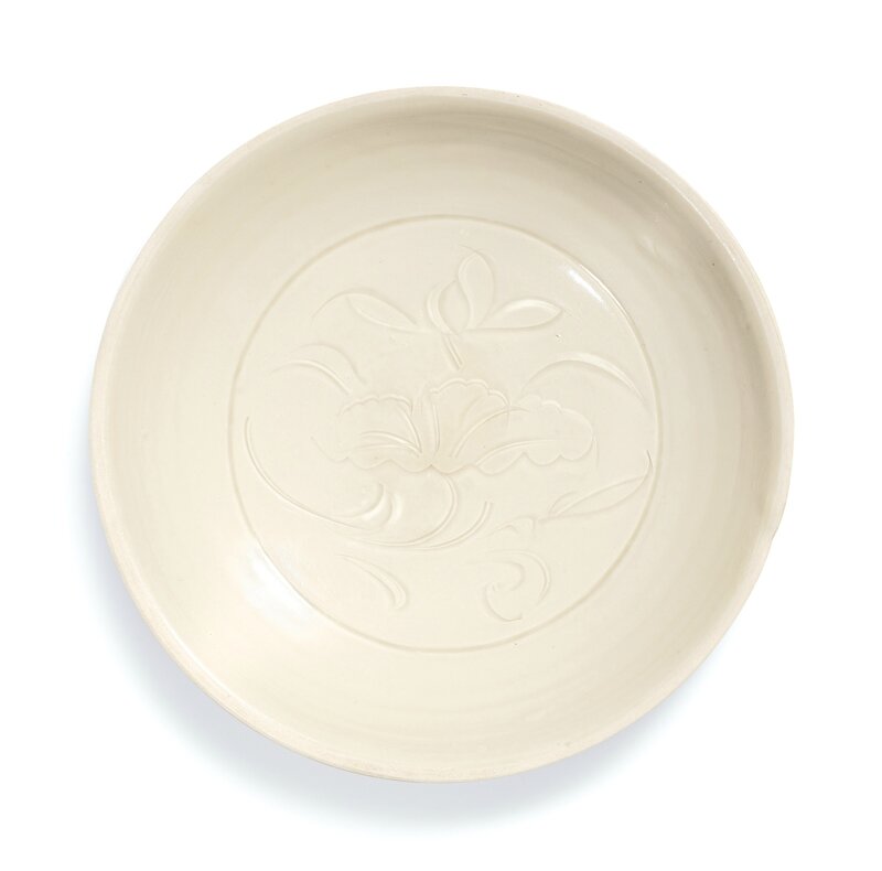 A Dingyao carved 'Lotus' dish, Northern Song dynasty (960-1127)
