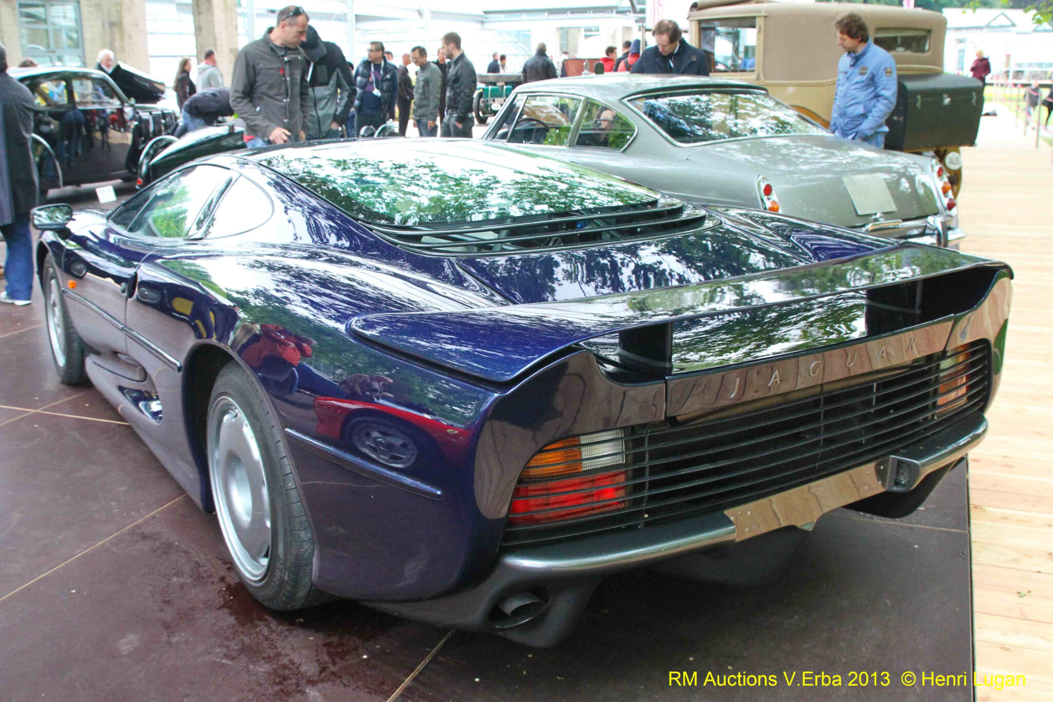 Jaguar XJ 220 #220765_02 - 1993 [UK] HL_GF