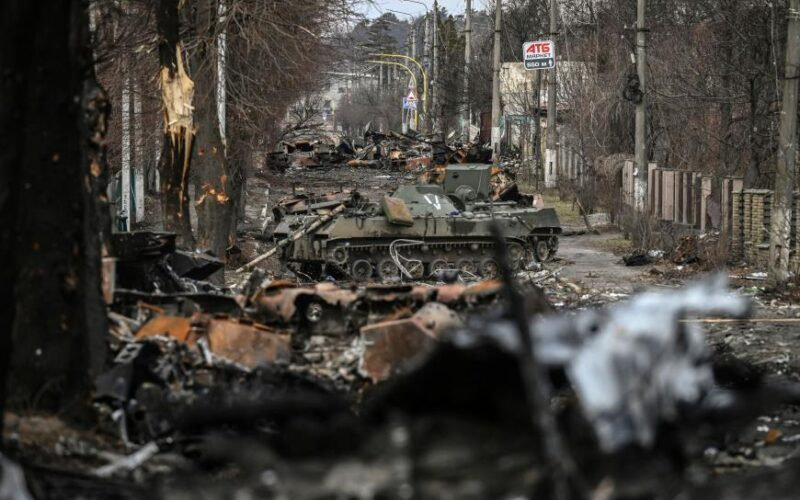 202203eca_ukraine_bucha_armoredvehicles-800x500