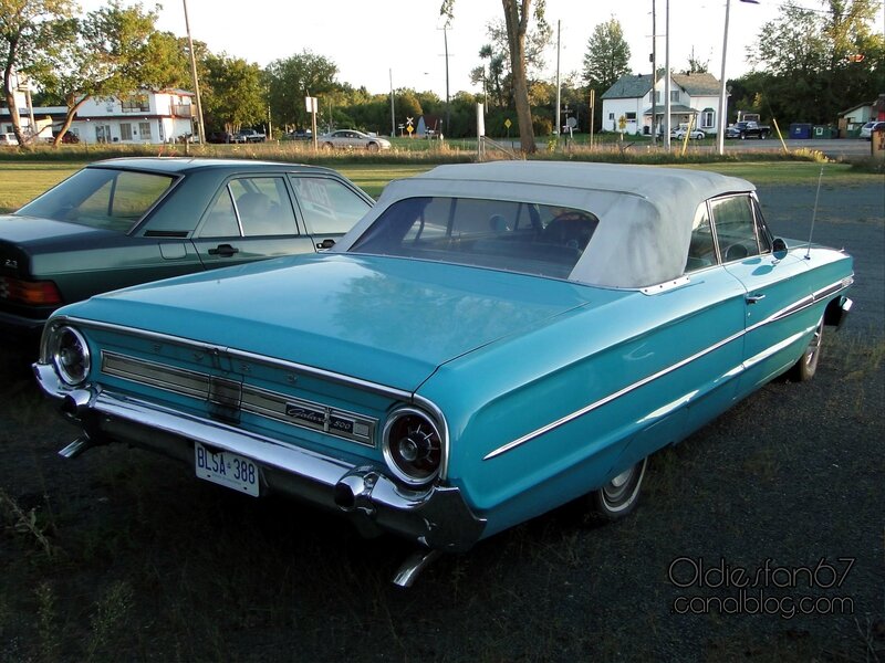 ford-galaxie-500-sunliner-1964-02