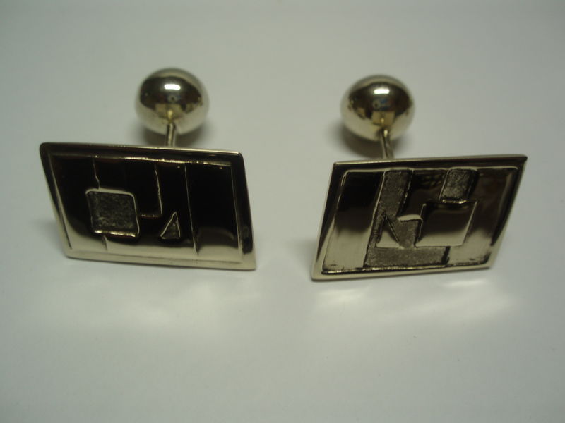boutons de manchette