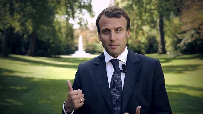 Emmanuel_Macron__3_