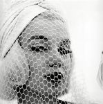 1962_07_10_by_bert_stern_white_veil_wb_0010_01