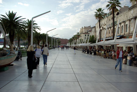 promenade_RIVA___en_front_de_mer_