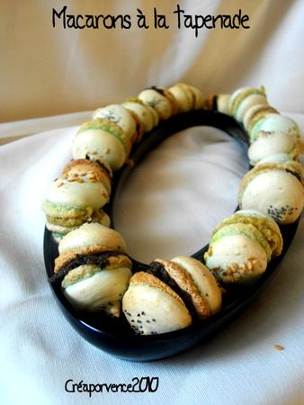 Les macarons à la tapenade recettes Une Quebécoise en Bretagne