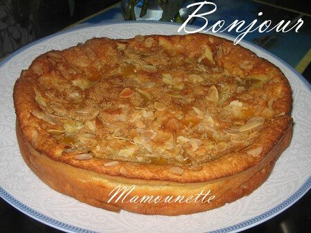 Clafoutis_aux_p_ches_et_aux_amandes_009bonjour