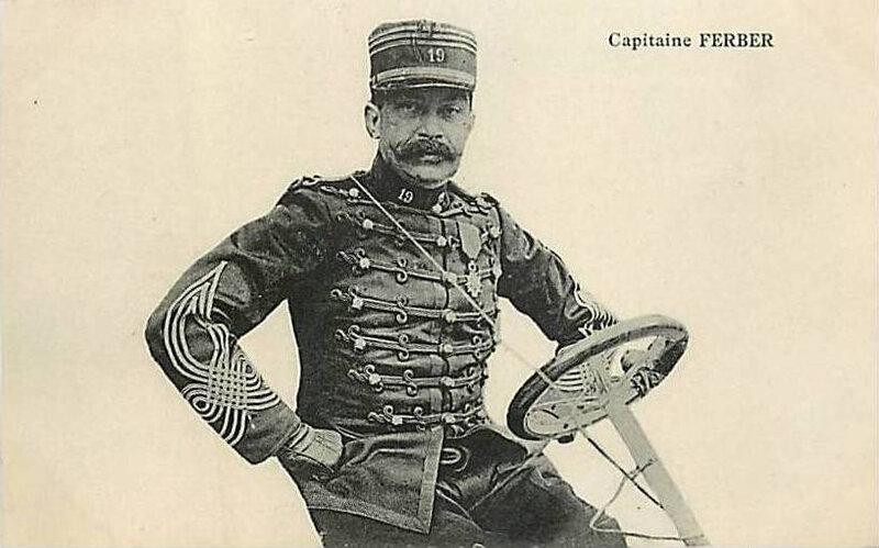 CPA Aviateur Capitaine Ferber