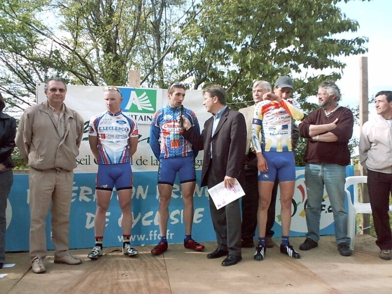 2004 Course cycliste Biron 2004 007
