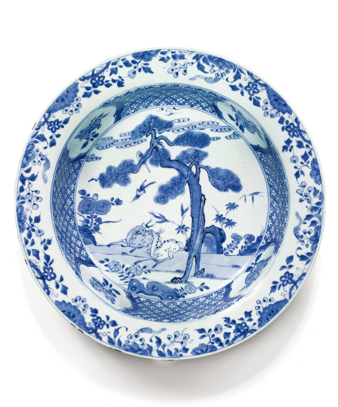 Grand bassin en porcelaine bleu blanc, Dynastie Qing, époque Kangxi (1662-1722)