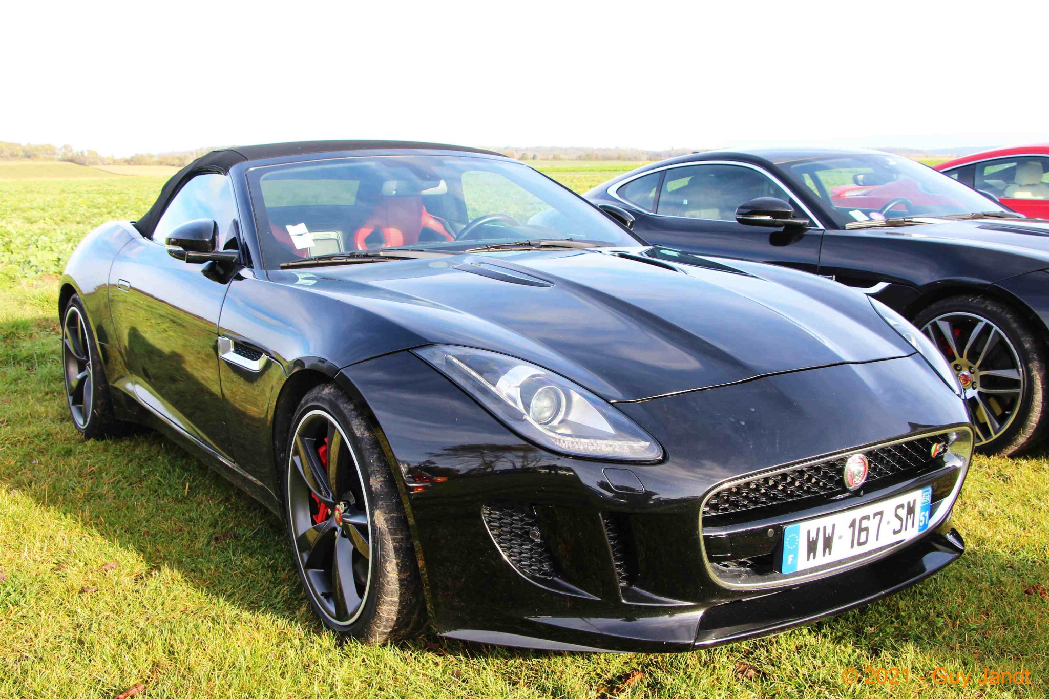 Jaguar F roadster_04 - 2013 [UK] GJ_GF