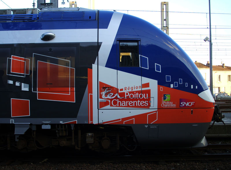 BGC 82500 'Poitou-Charentes' à Bordeaux St Jean