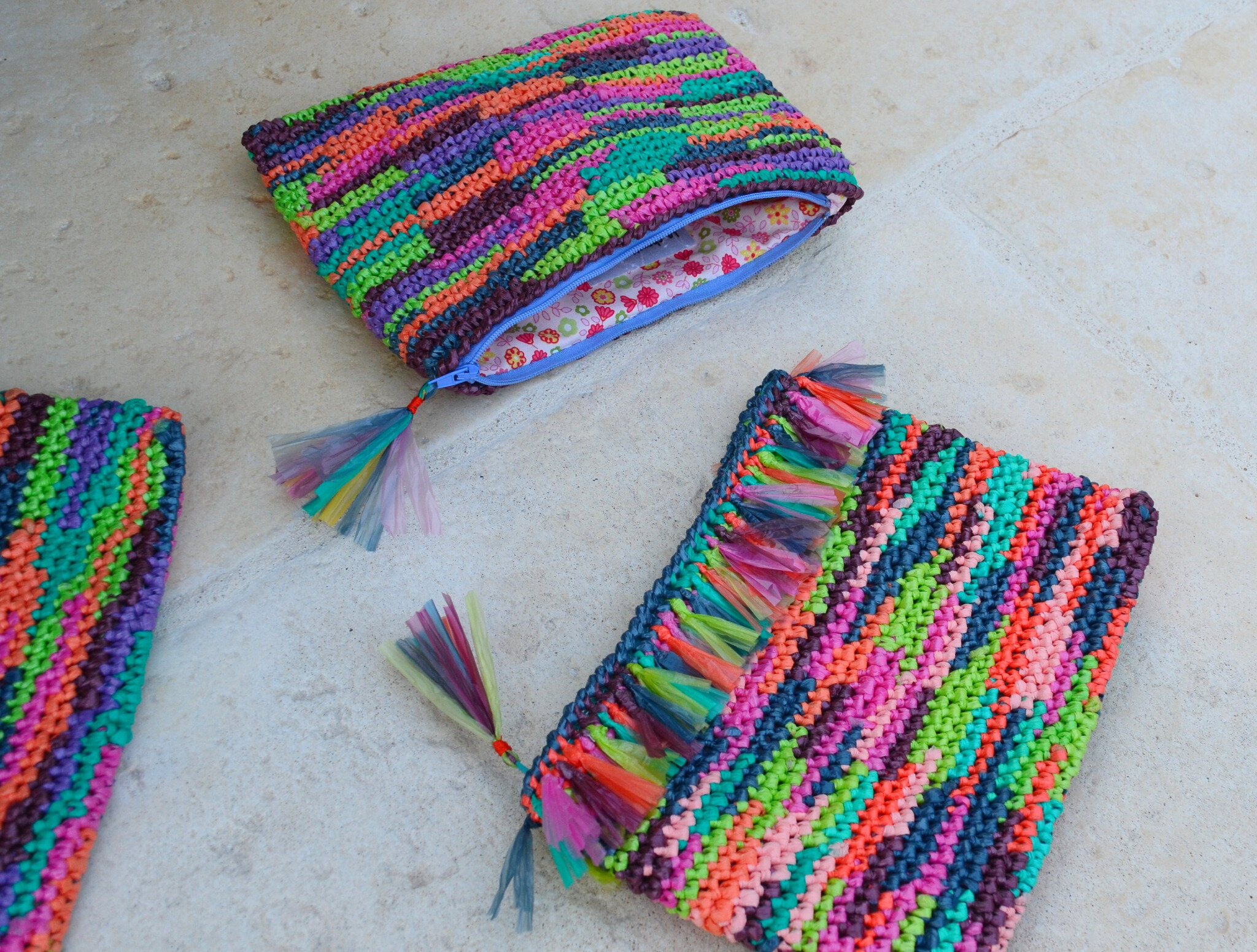Trousse  en sacs plastique(s) recyclés-crochet-récup-recyclage- DIY-La chouette bricole (3)