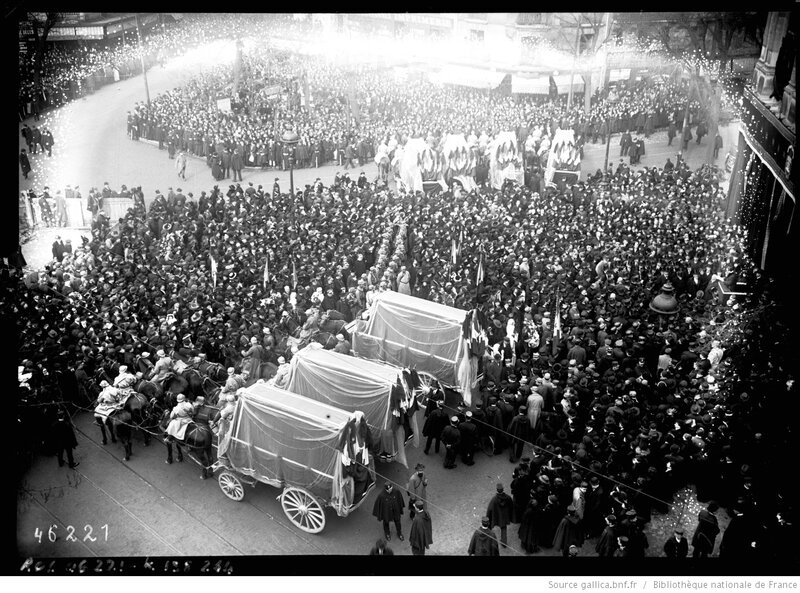 1916-02-07 funéraile nationale des victimes du raid zeppelin de Paris jpg