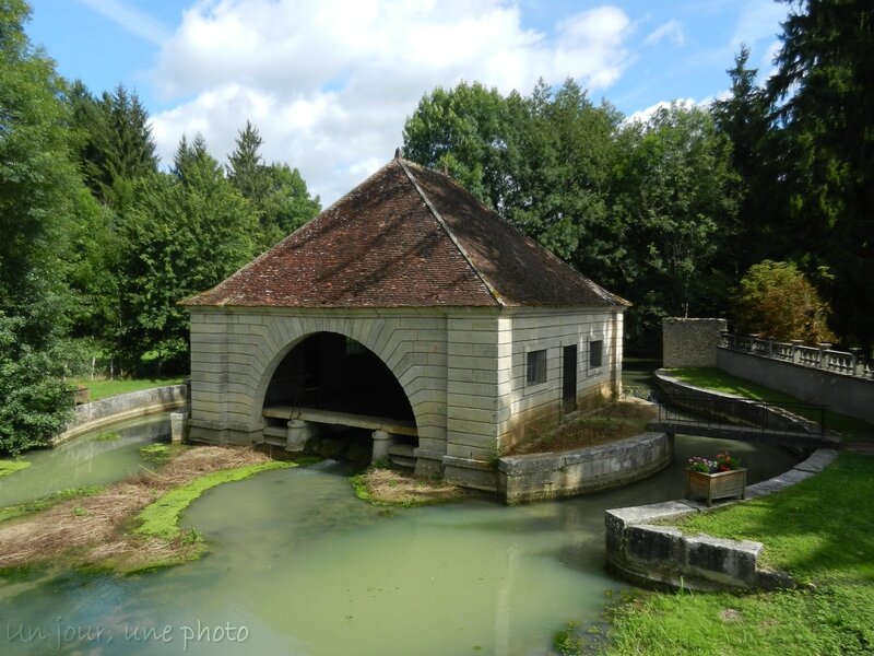 Voutenay sur Cure lavoir 1830 (2)