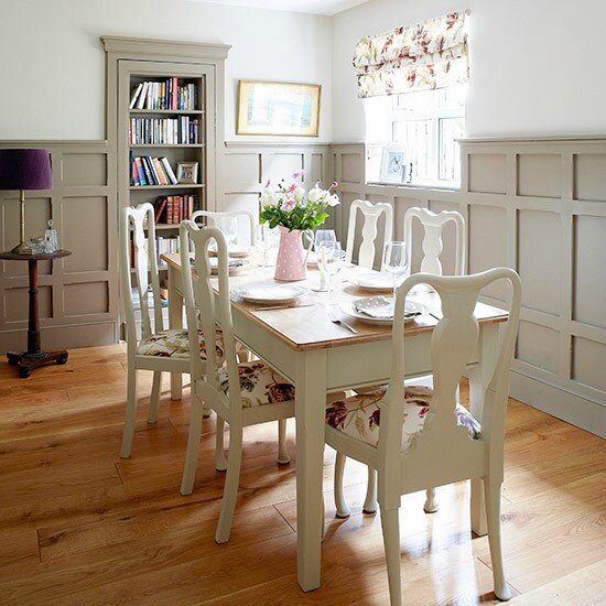 Painted-dining-furniture-in-panelled-dining-room--Country-Homes-and-Interiors--Housetohome