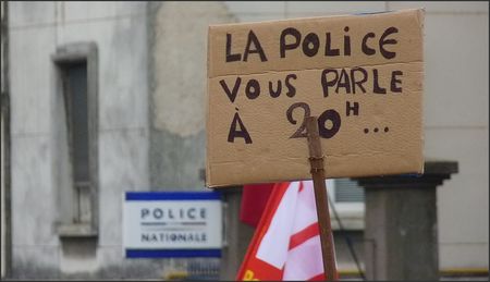 police_vous_parle_1_281010