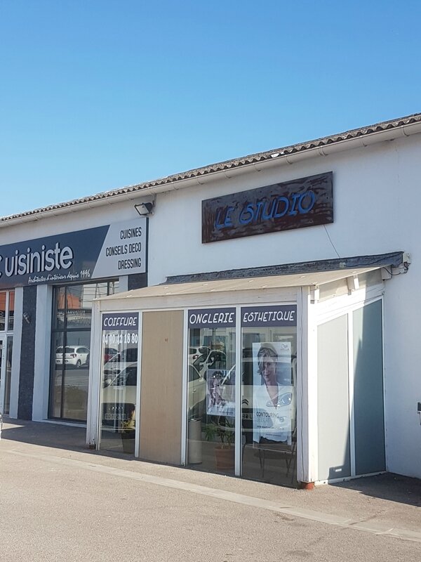 Salon de Coiffure "LeStudio" à La Fare-Les-Oliviers