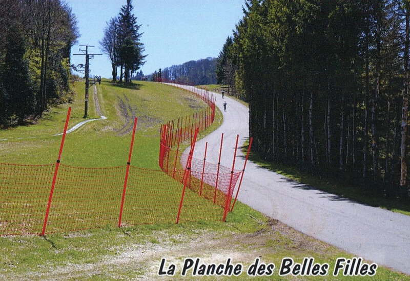 Planche Belles Filles CPM La montée BGXX
