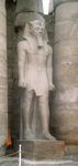 Une_statue_de_pharaon