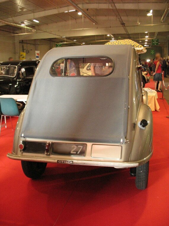 Citroen2CVAar