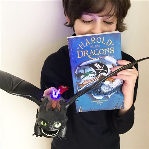 Dragon lover ©Kid Friendly
