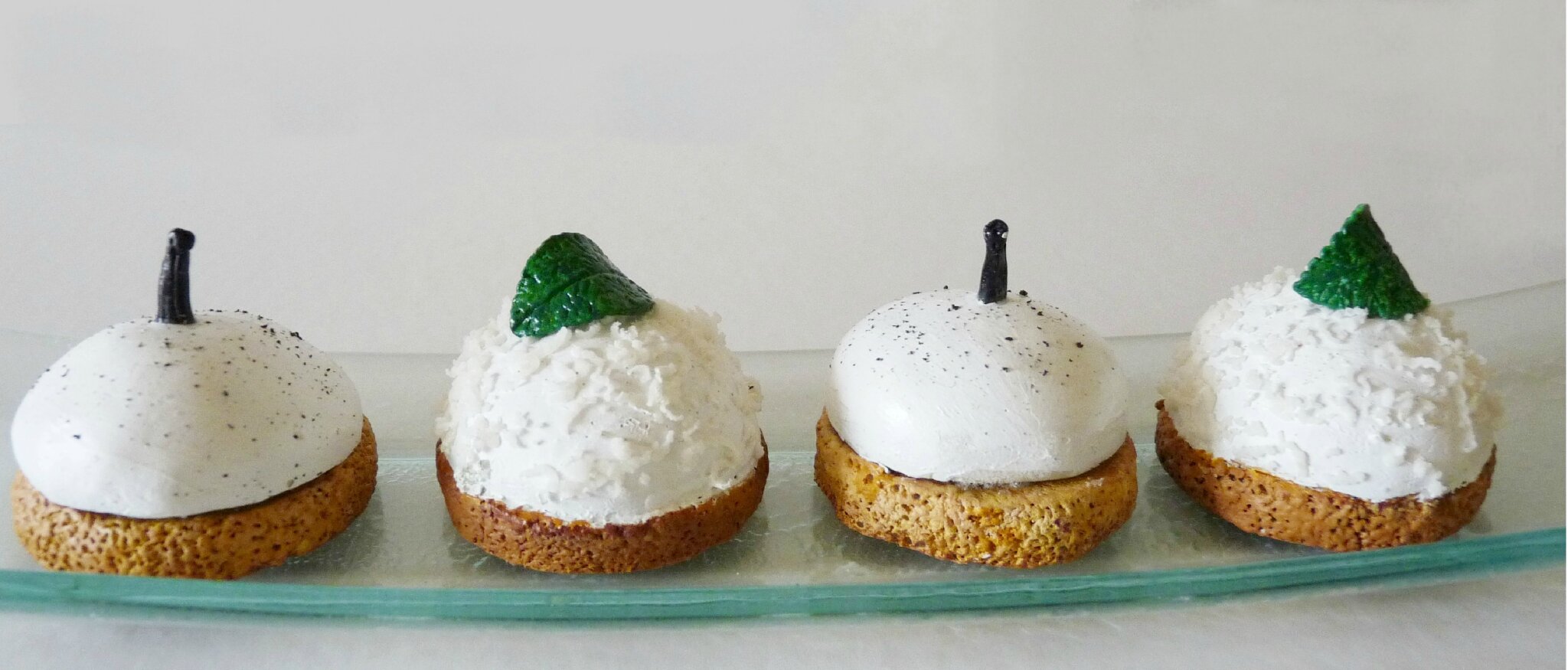  les répliques de petits gâteaux gourmands pour une pâtisserie à Miami !
