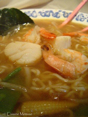 Seafood_Noodle_Soup_2