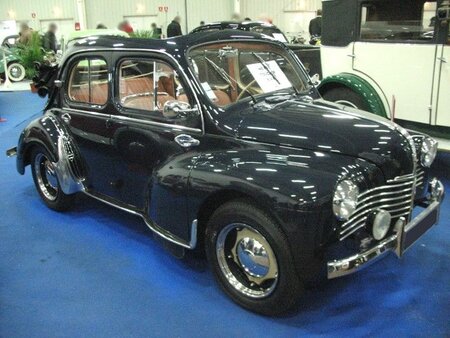 Renault4CVdecav1