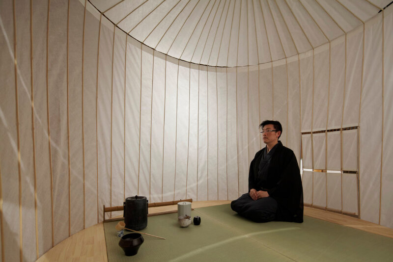 7-Kazuhiro-Yajima-Umbrella-Tea-House-©-Nacasa-Partners-Inc