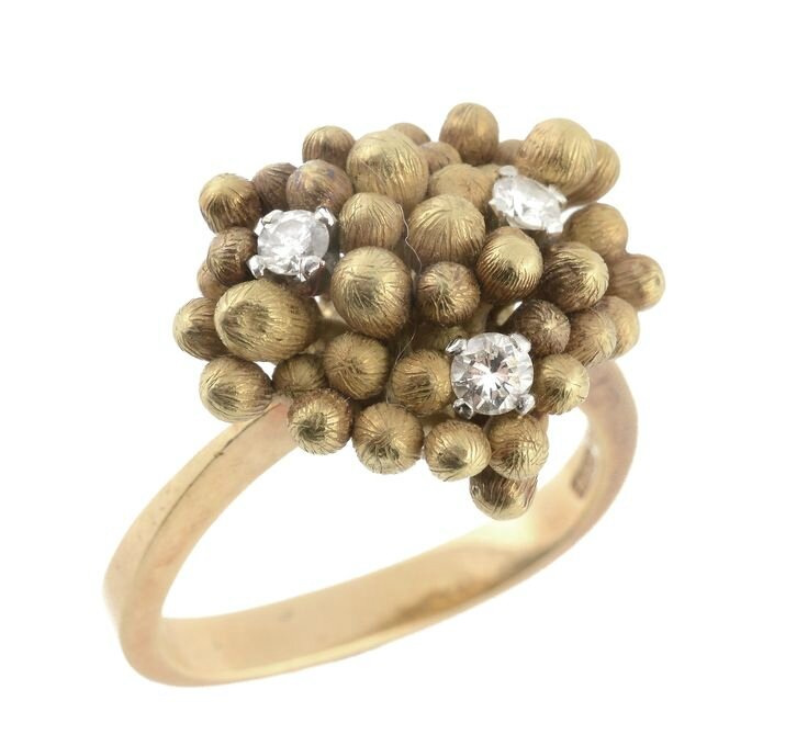 An 18 carat gold diamond ring by Andrew Grima